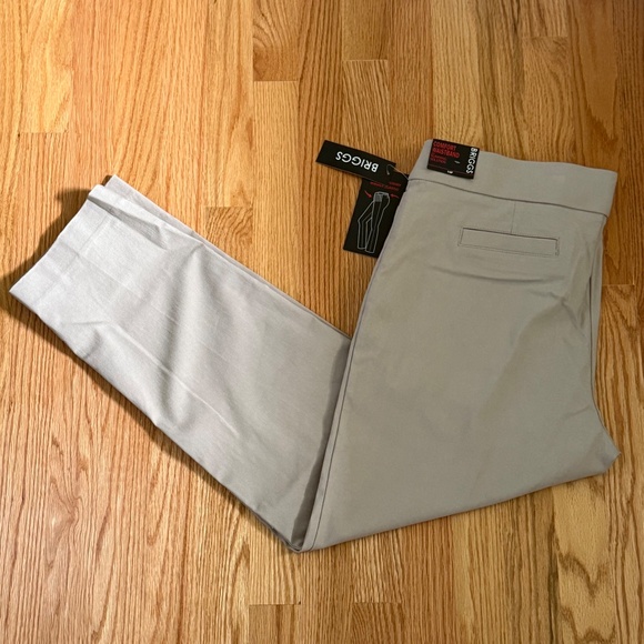 Briggs Women’s Khaki Pants - Picture 3 of 11